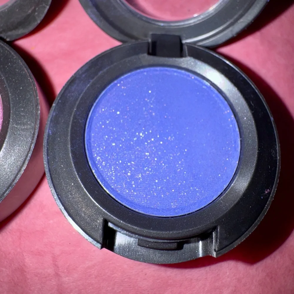 MAC M.A.C. Cosmetics Makeup Eyeshadow Lot - Mystery Colors -Pls. Read - Picture 5 of 7